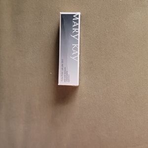 Mary Kay concealor bronze 2